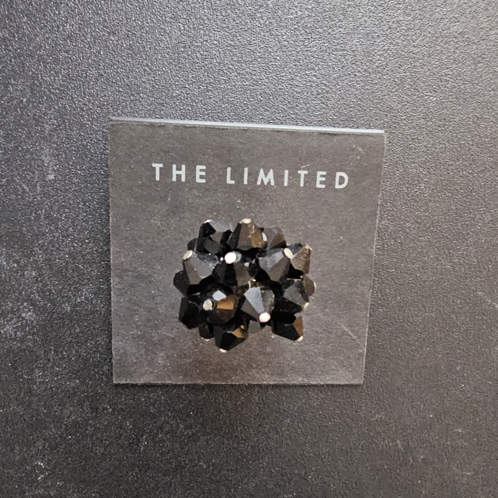 The Limited black ring new sz 6